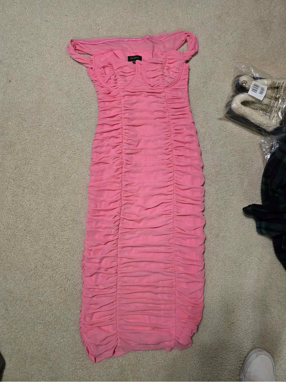 MAJORELLE never used pink Ruched Midi Dress